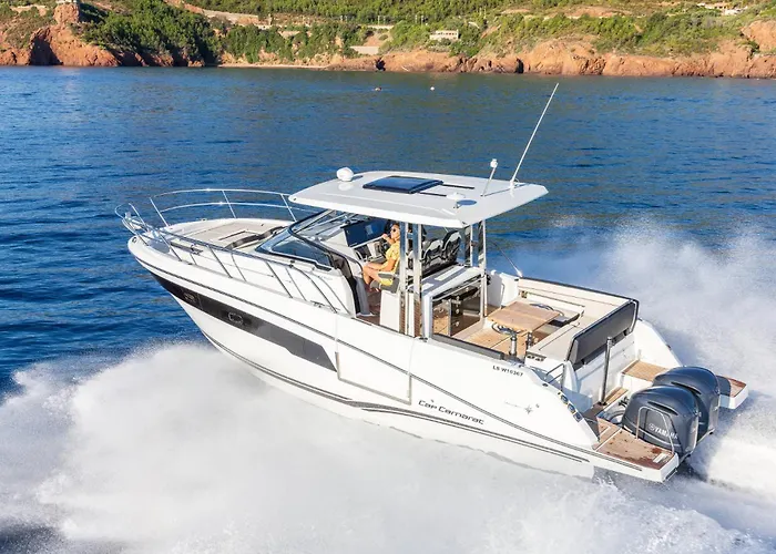 Luxury Yacht Stay